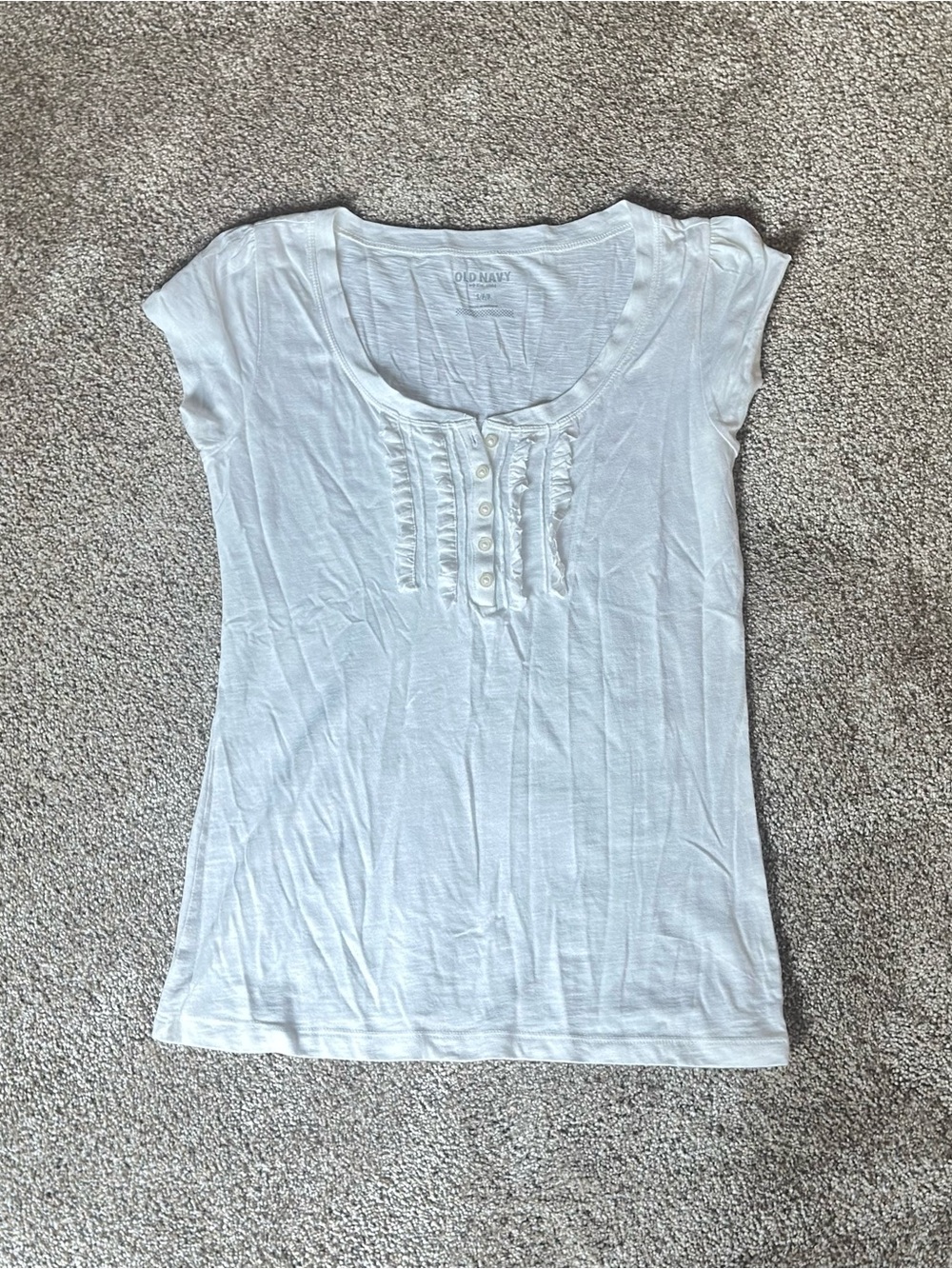 Old Navy White Ruffle Trim Scoop Neck Fitted Tee Women’s SIZE S